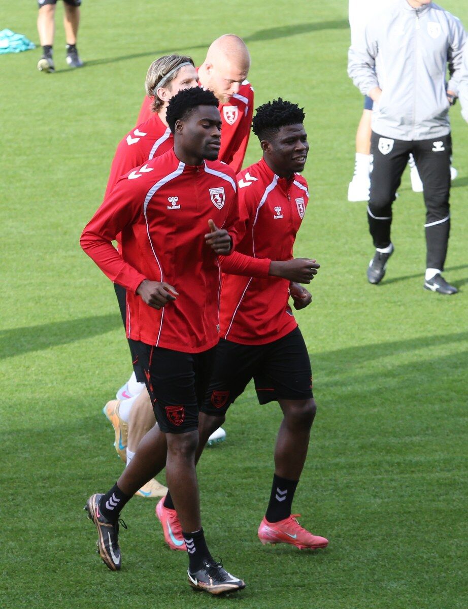 A A 20260318 40863761 40863756 S A M S U N S P O R R A Y O V A L L E C A N O M A C I N A H A Z I R 922X1200