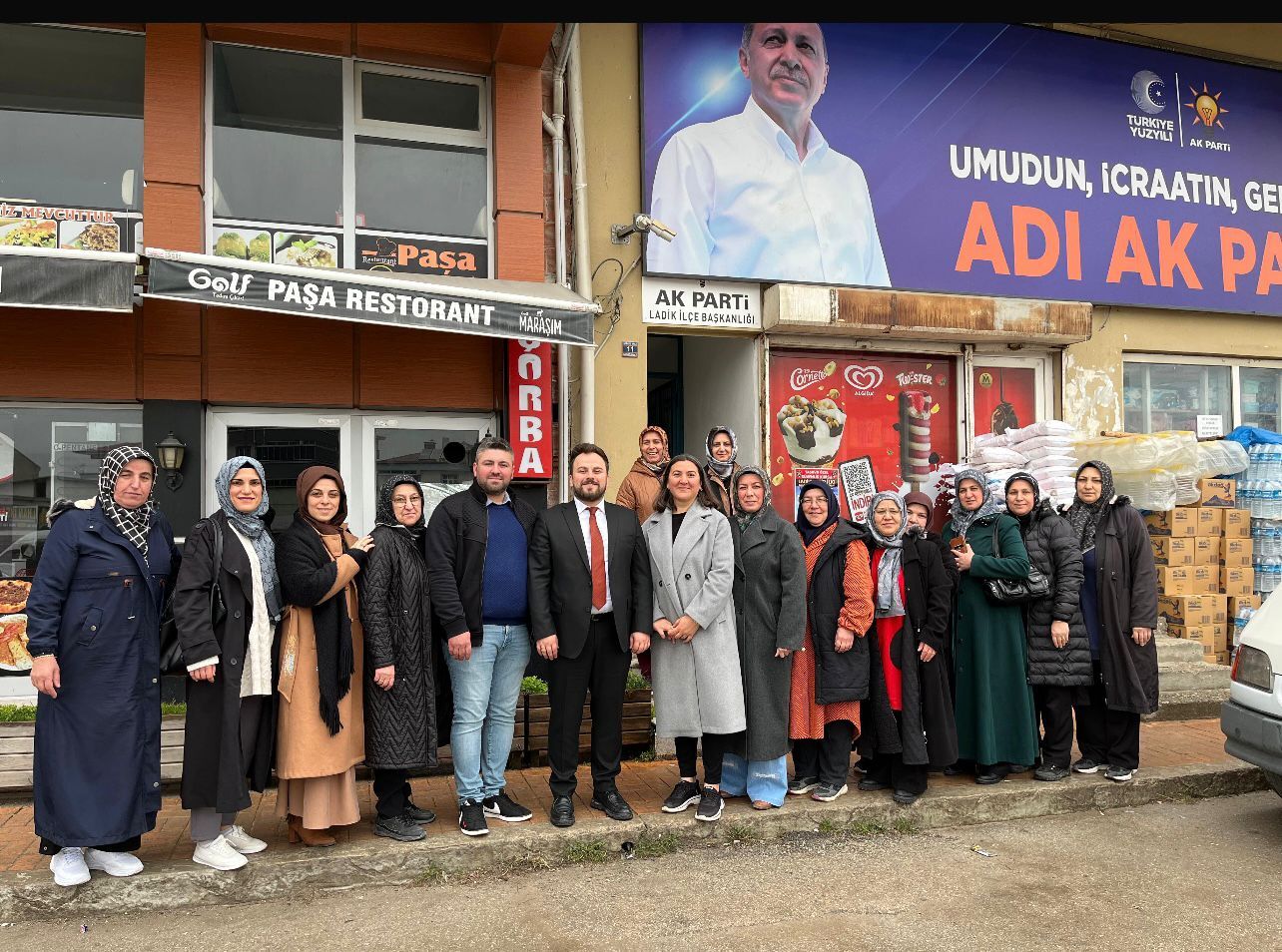 AK Parti Samsun'da ilçelerde bayram turunda! 