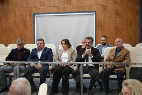 İlkadım Belediye Meclisi'nden ortak "barış" çağrısı!