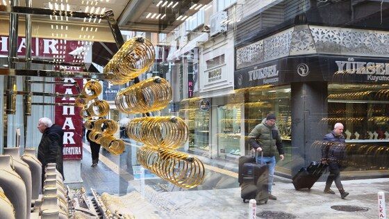 Samsun'da altın yatırımcısına kritik "al-sat" uyarısı! 