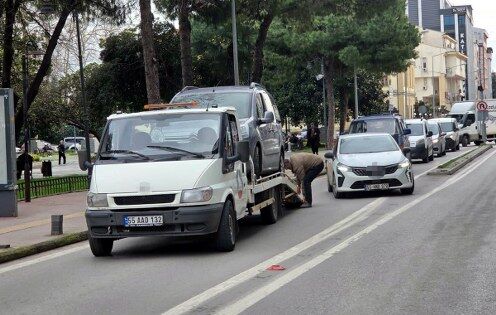 Samsun'da bir anda kaldırıma fırladı! Korkutan anlar 
