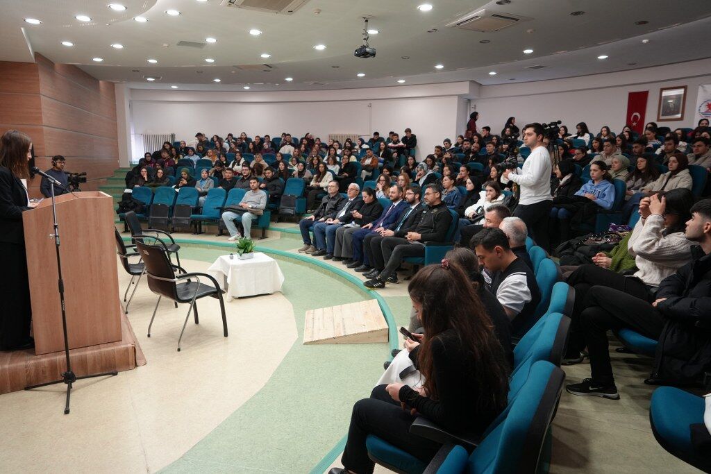 A W656396 03 1024X683