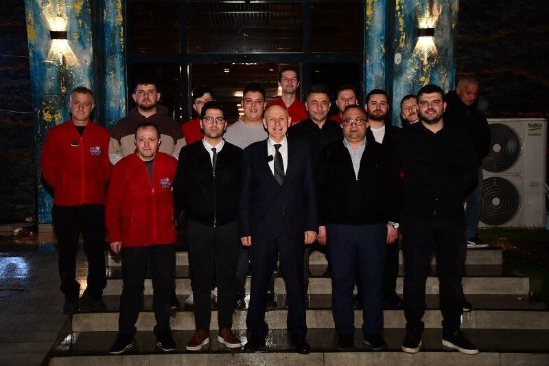 Terme Belediye Başkanı Şenol Kul personelle iftar sofrasında buluştu