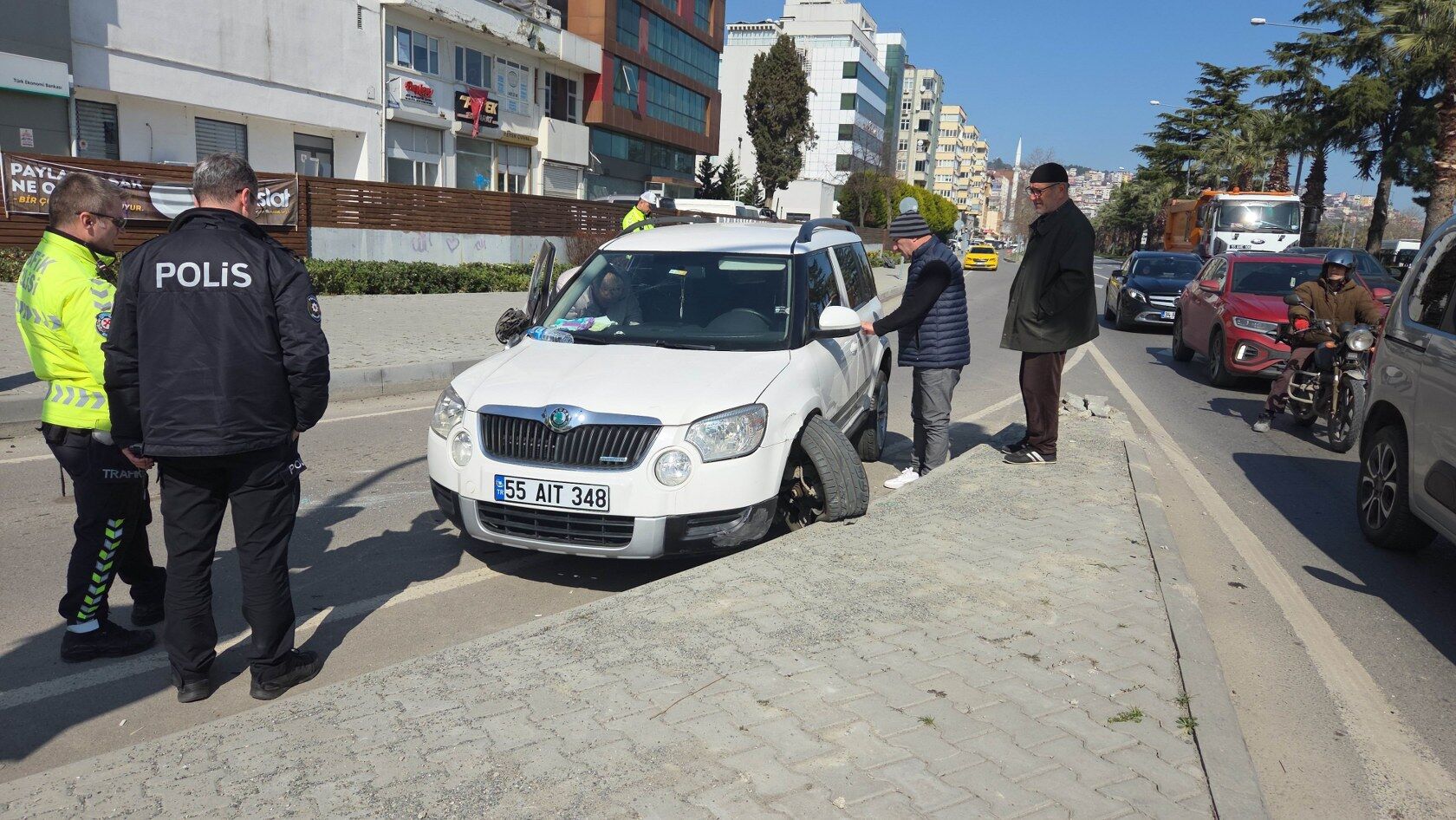 A W660542 04 1680X946