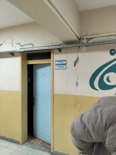 Tokat'taki deprem sonrası okulda korkutan manzara