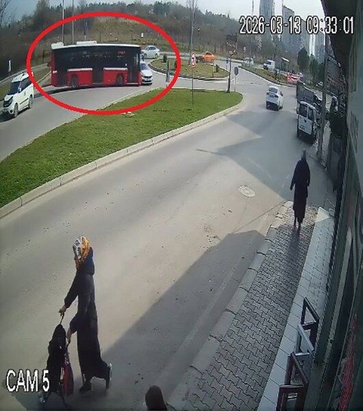 Samsun’da saniyelik hata kazaya dönüştü! O anlar kamerada 