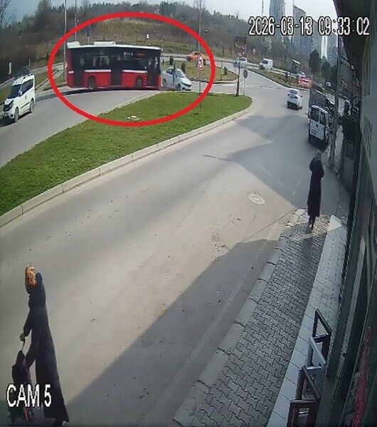 Samsun’da saniyelik hata kazaya dönüştü! O anlar kamerada 