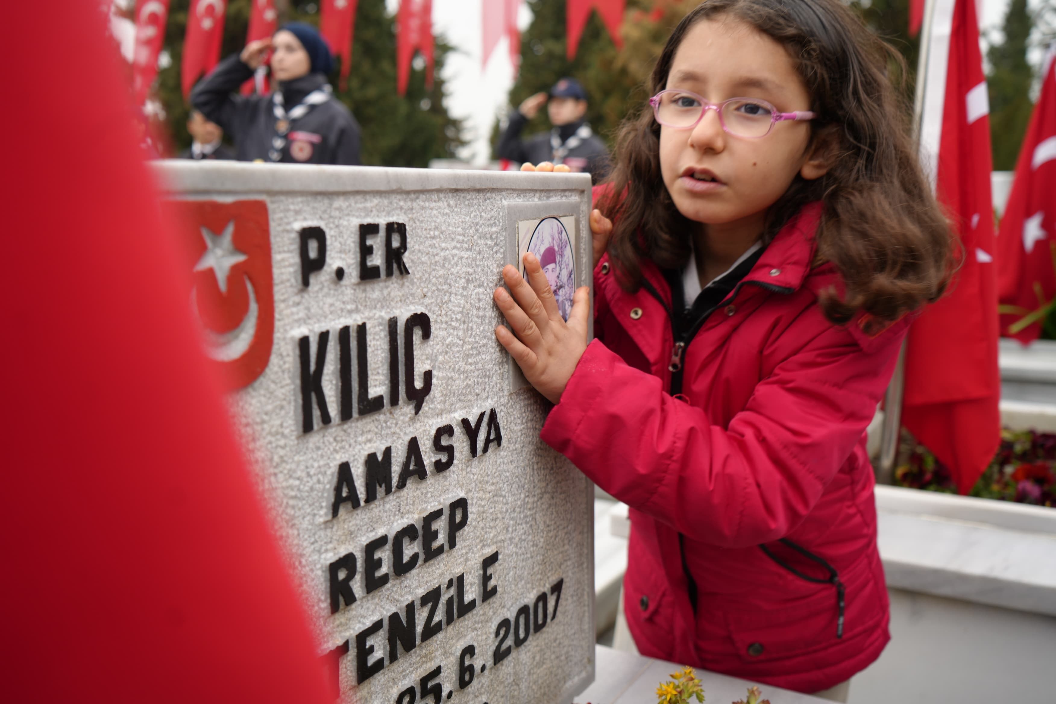 Samsun'da yürekleri titreten an! Minik Elif Kılıç ağlattı 