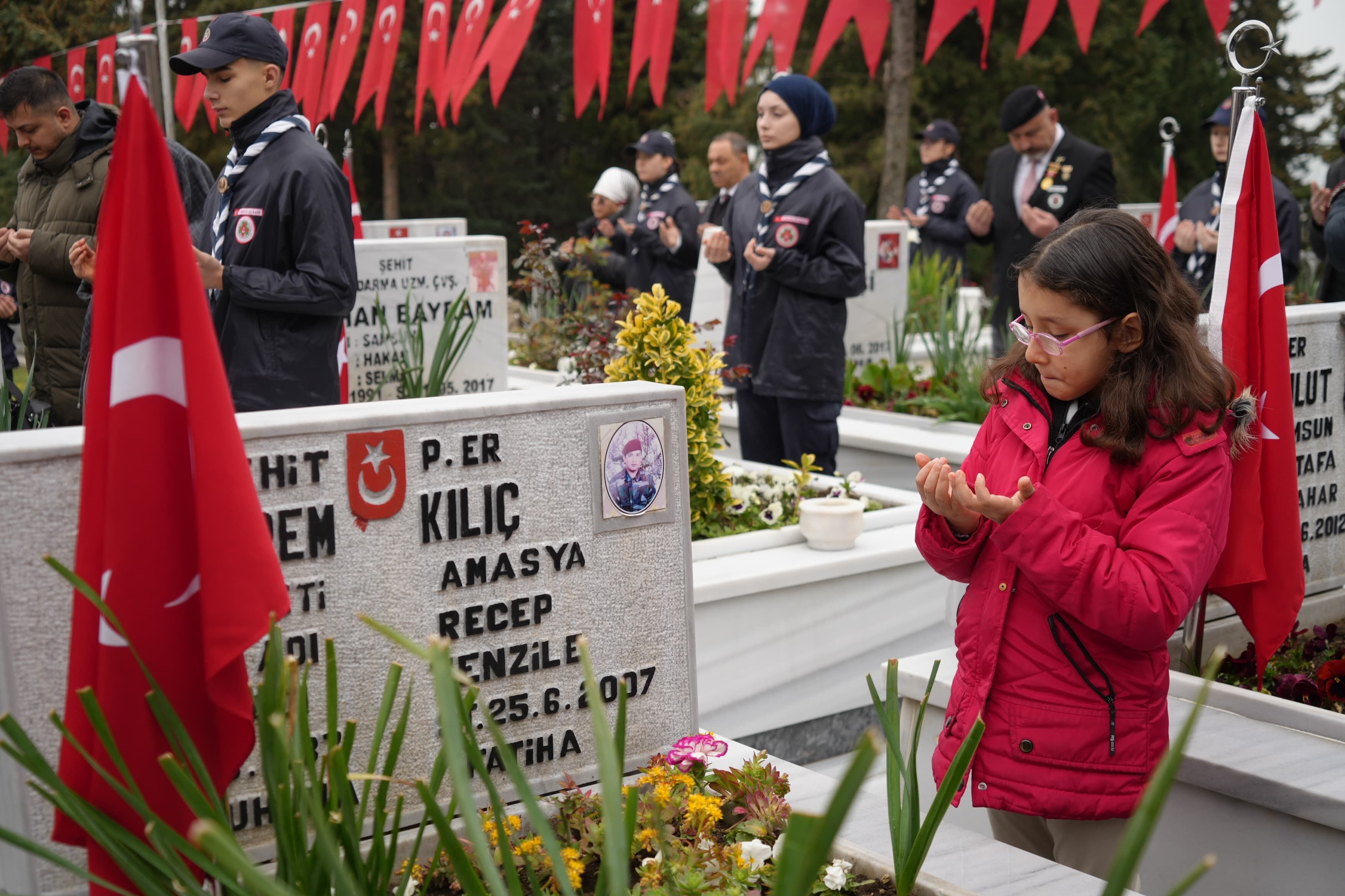 Samsun'da yürekleri titreten an! Minik Elif Kılıç ağlattı 