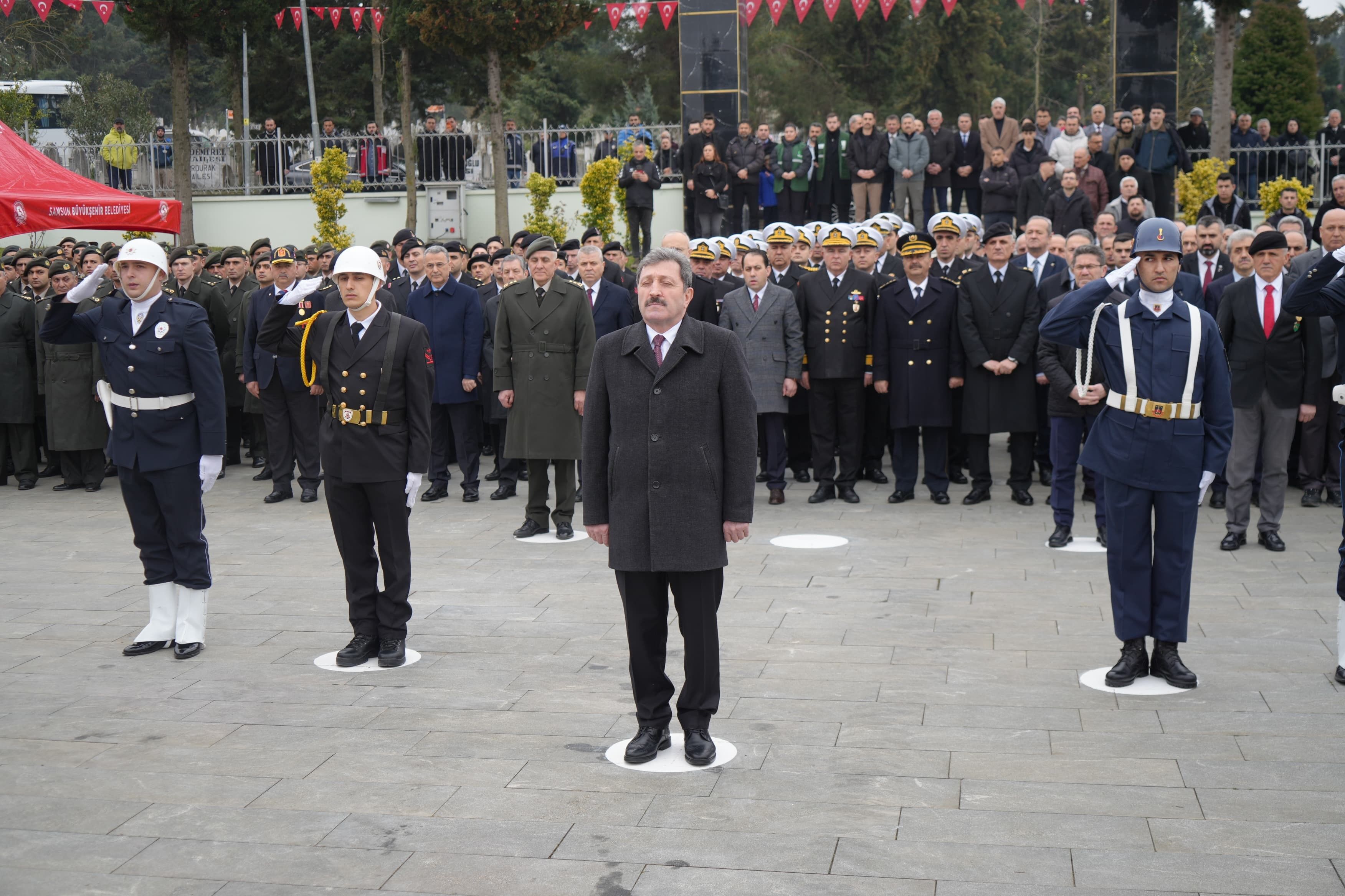 Samsun'da yürekleri titreten an! Minik Elif Kılıç ağlattı 