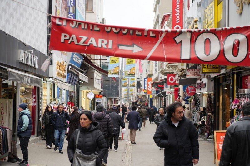 Samsun'da bayram telaşı erkenden başladı 