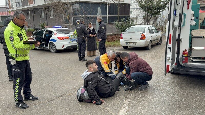 İlkadım’da kaza: Kurye ile otomobil çarpıştı
