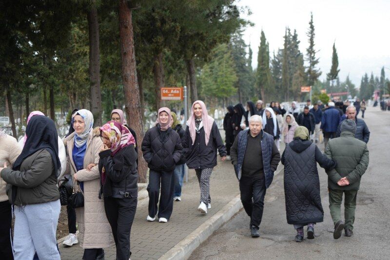 Samsun'da bayram arifesinde şehitliklerde hüzün 