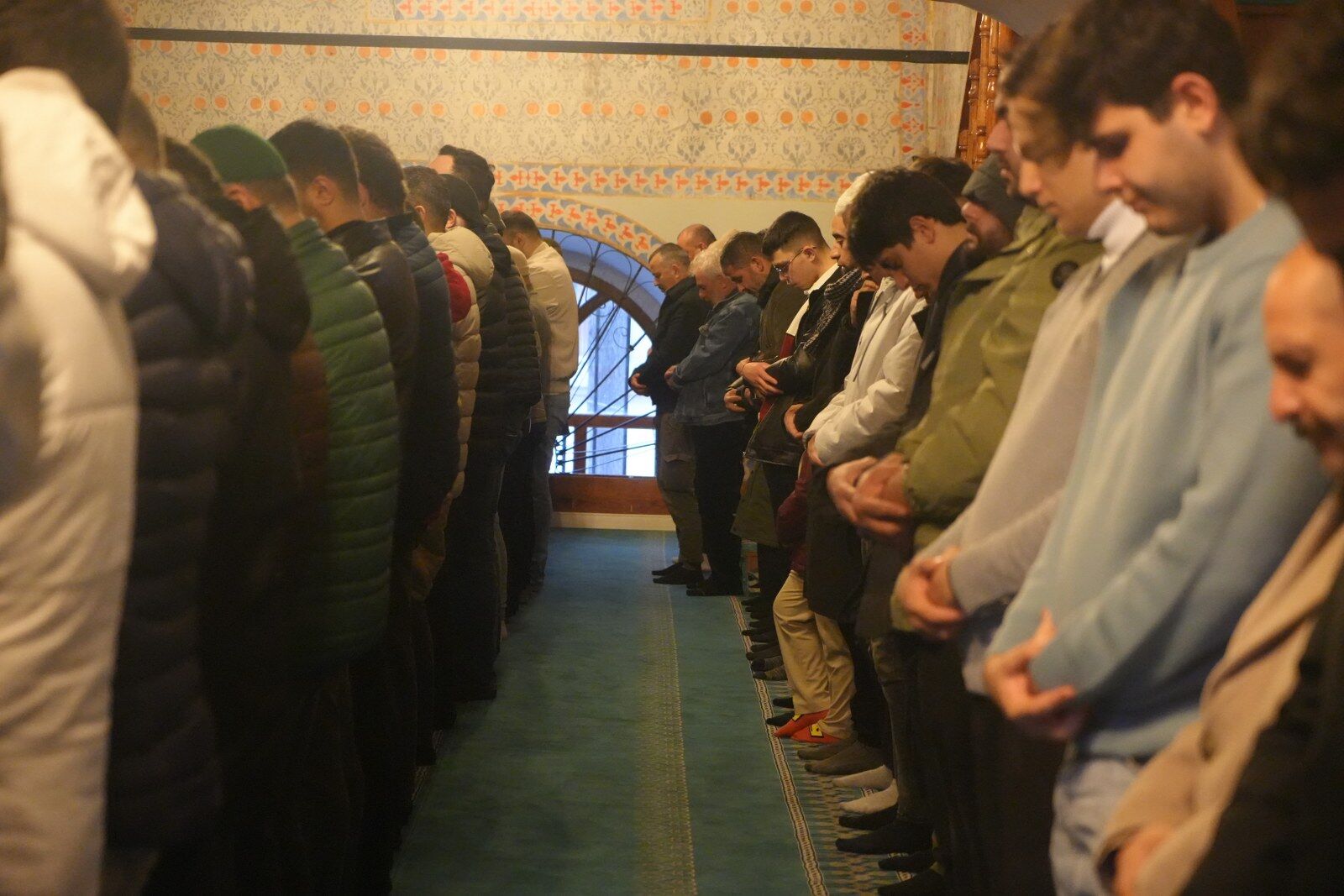 A W665967 04 1600X1067