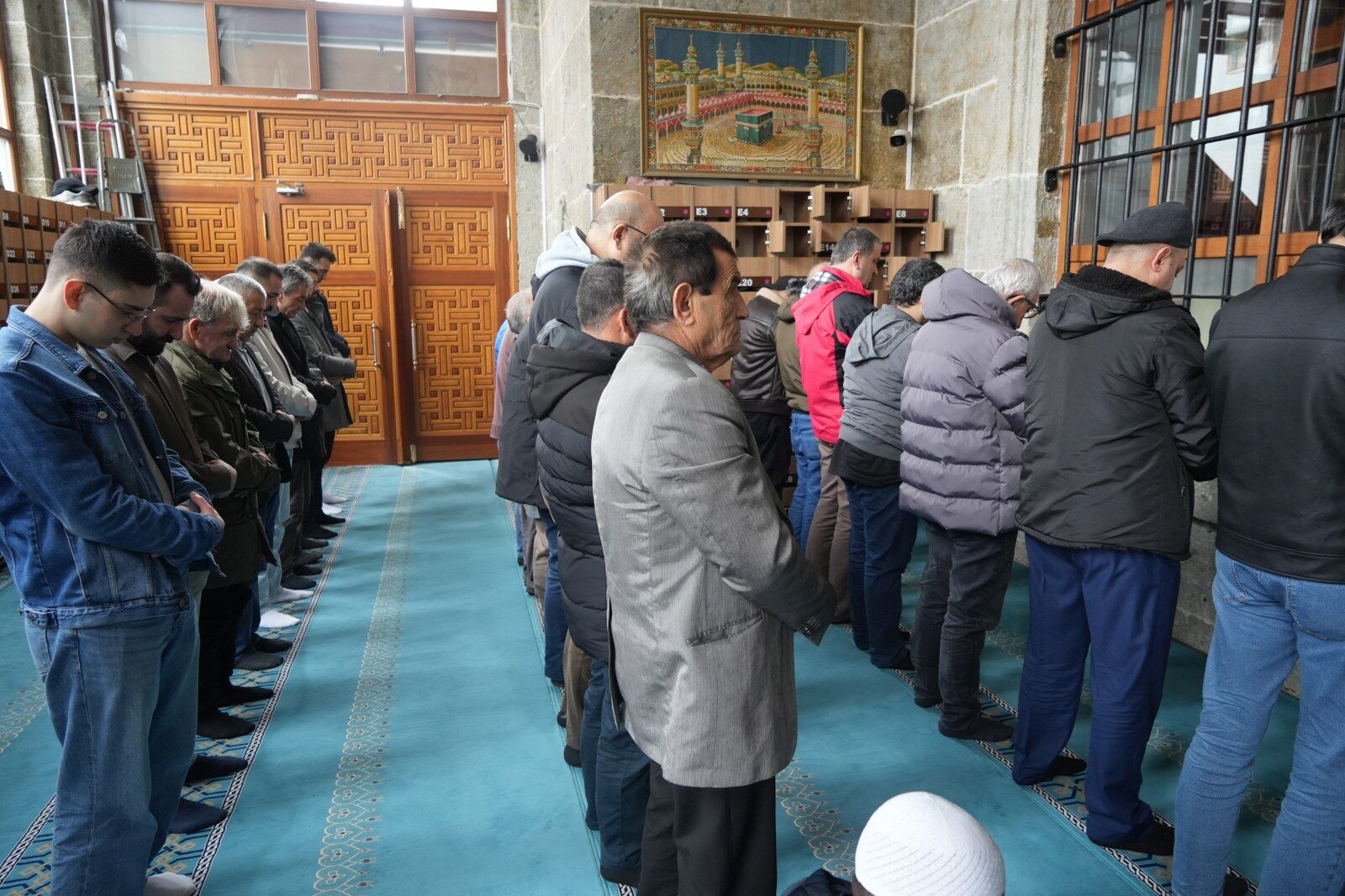 A W666213 02 1600X1067