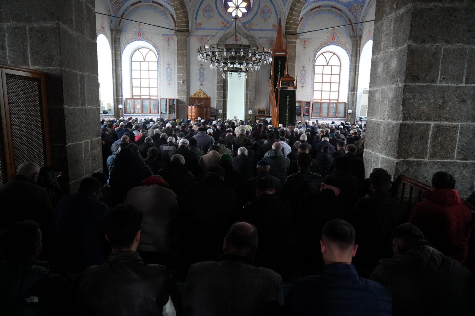 A W666213 03 1600X1067