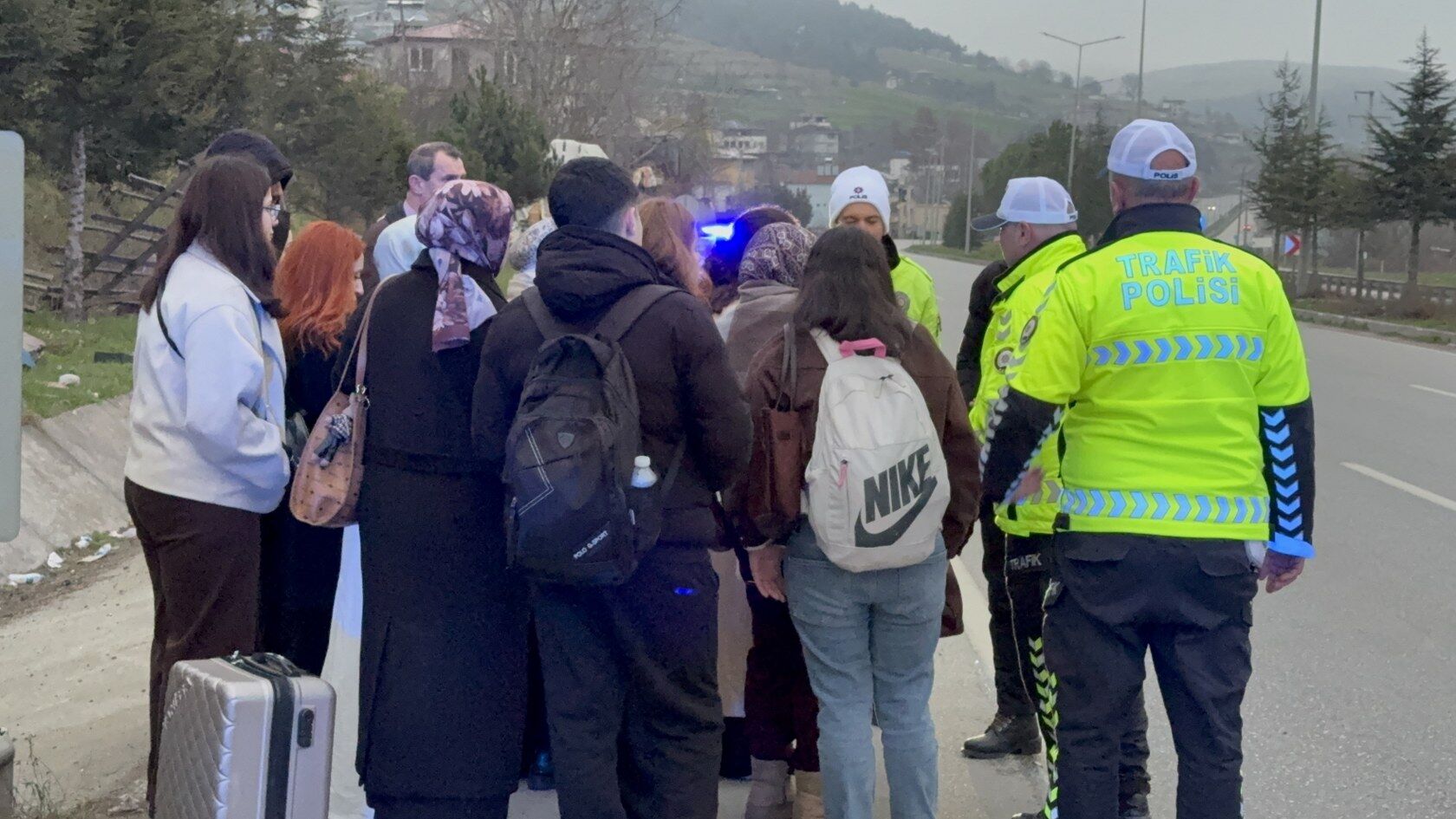 A W666448 05 1680X945