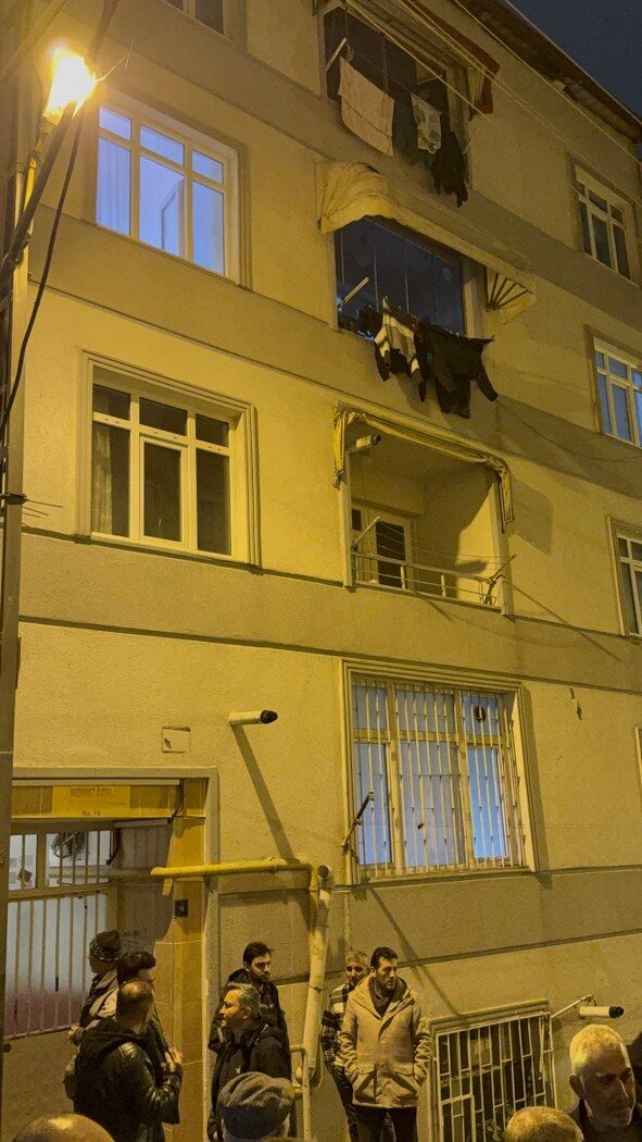 A W667871 06 591X1050