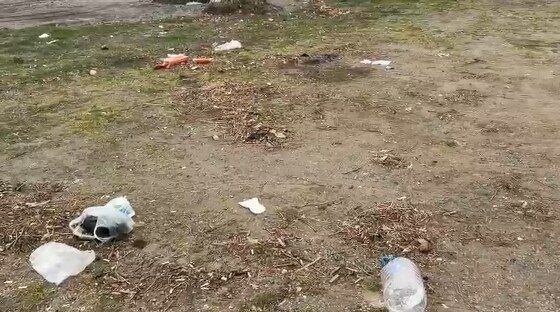 Atakum sahilinde çöp isyanı! Mahalleli tepkili