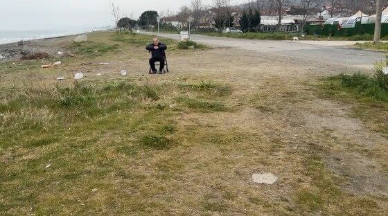 Atakum sahilinde çöp isyanı! Mahalleli tepkili