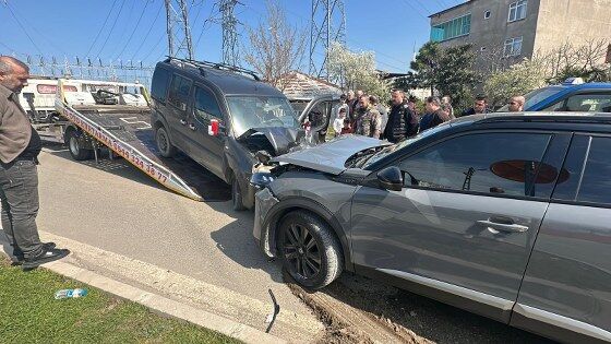samsun haber: Samsun'da kafa kafaya çarpışma: Yaralılar var 