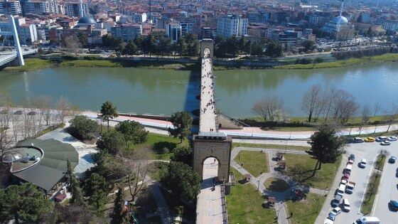 Çarşambalılar kendini sokağa attı! 