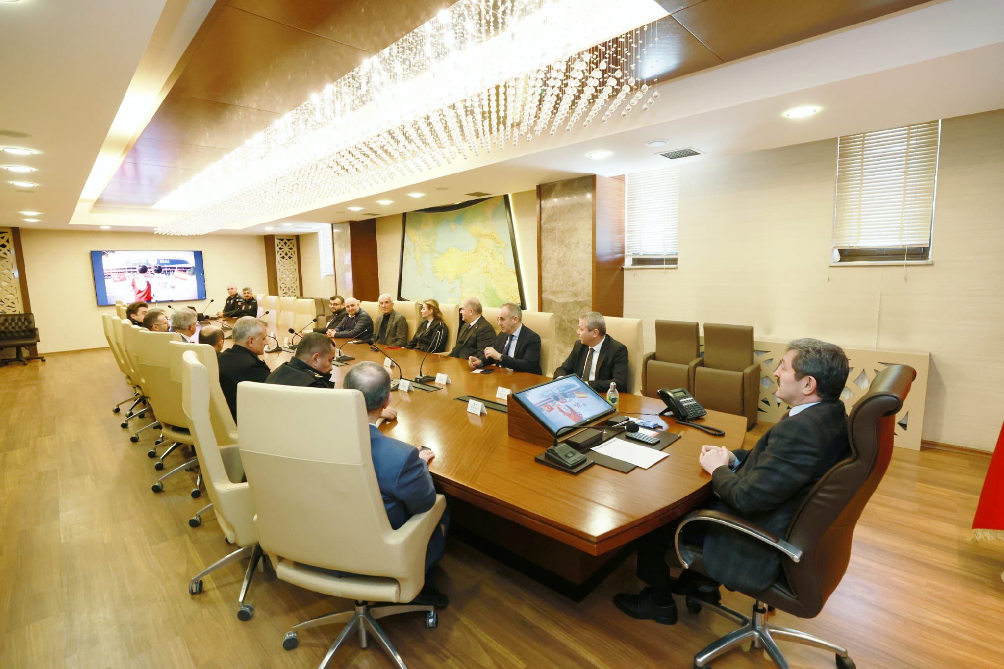 H C Lp D H Wk A A3 Ny4