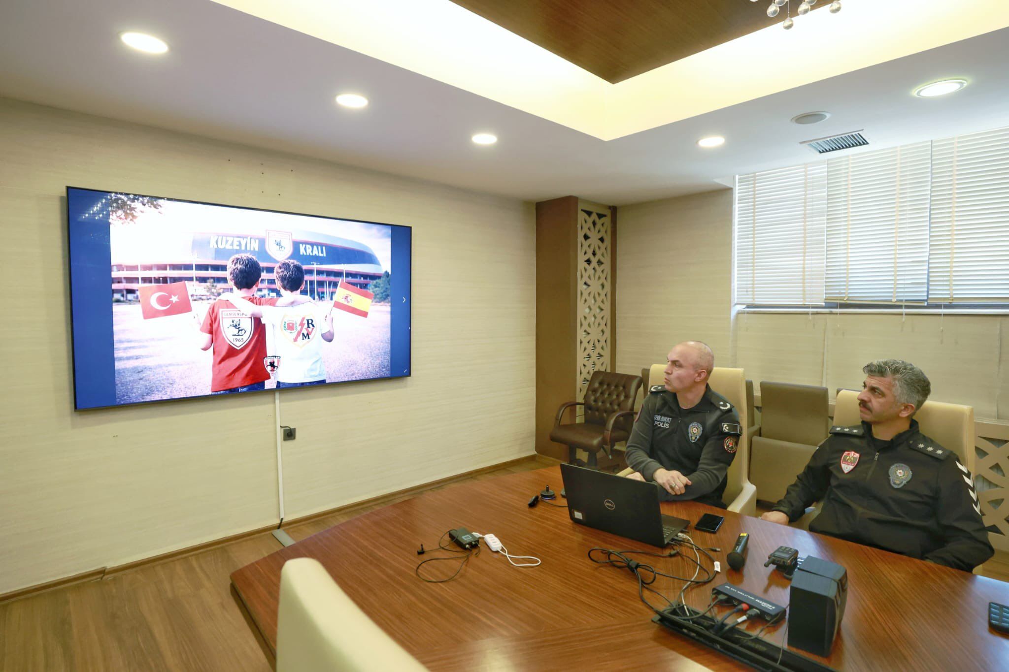 H C Lp Dub Q A At D G0