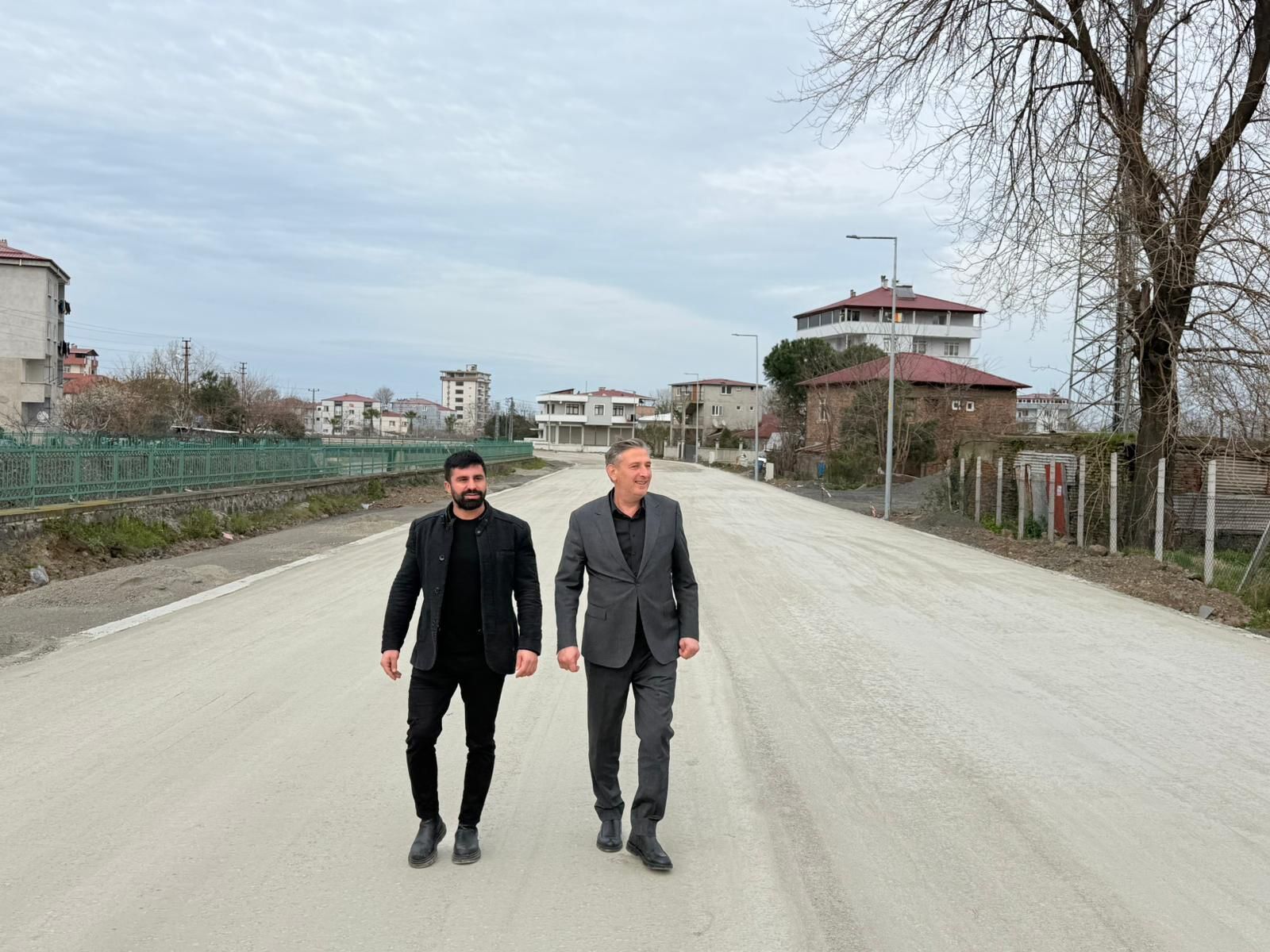 H Cj9Fy N W Q A Aj2A X