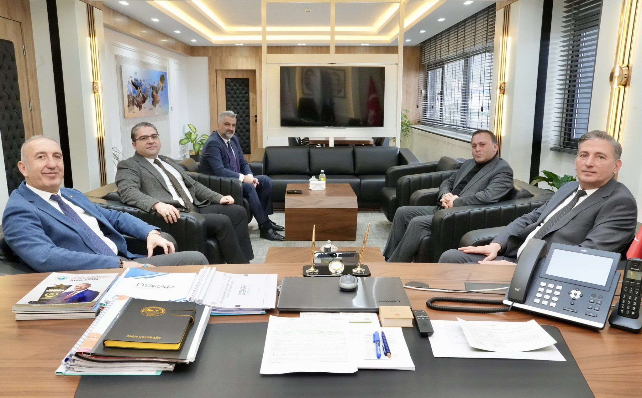 H Ck G Mnl W U A Ai2 K4