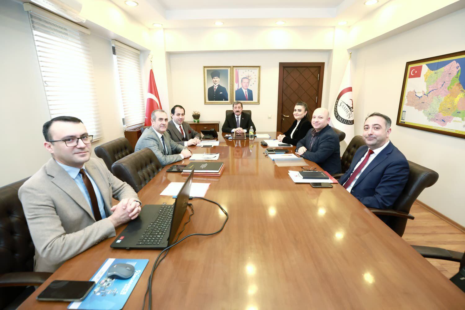 H Cq Qa E U Wk A Ac6 Fv