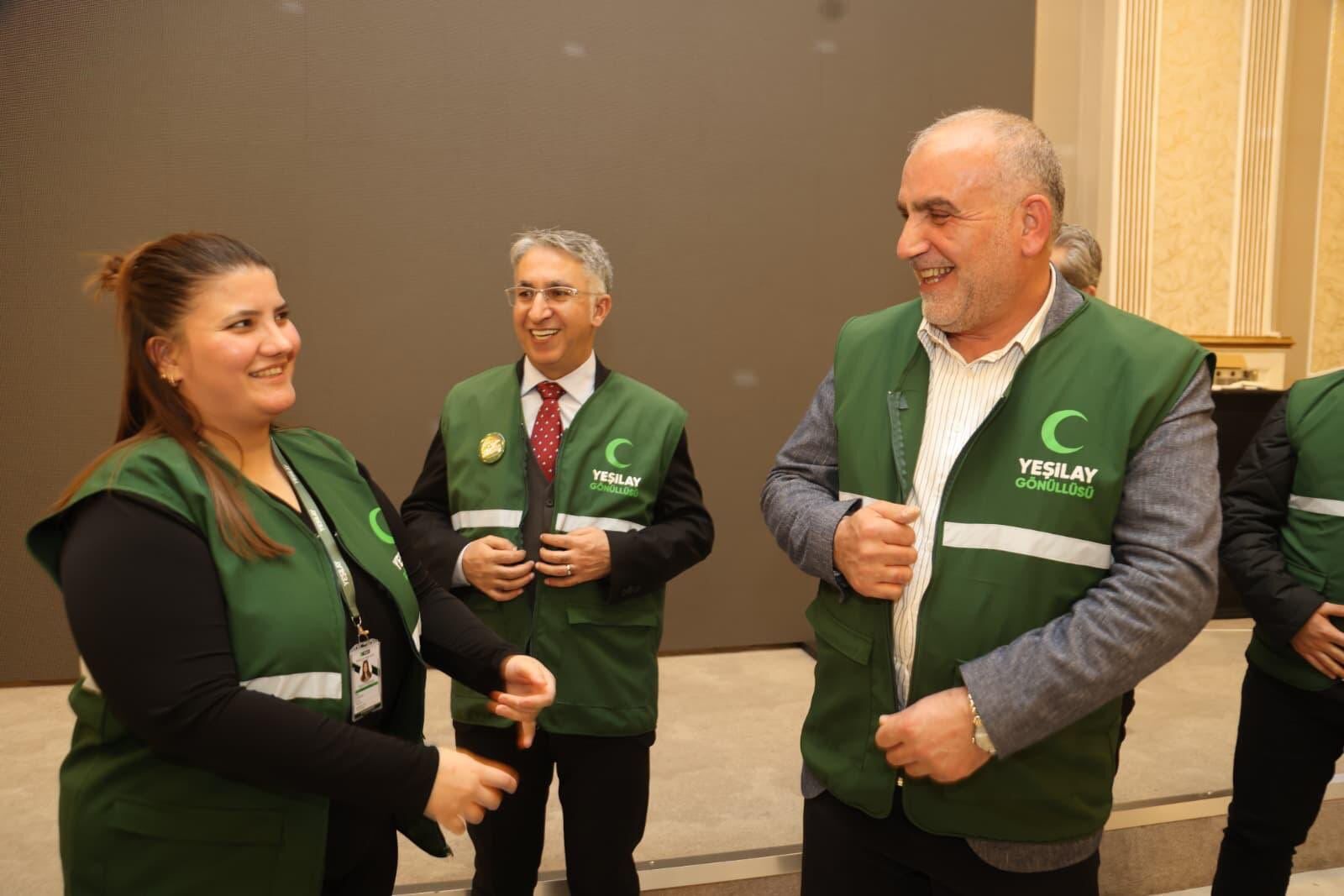 H Cqg26M X I A A3 T2M