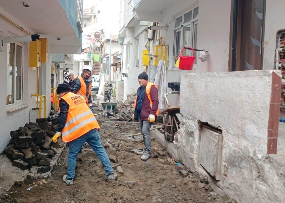 Canik’te yollar yenileniyor! Çalışmalar hız kesmiyor