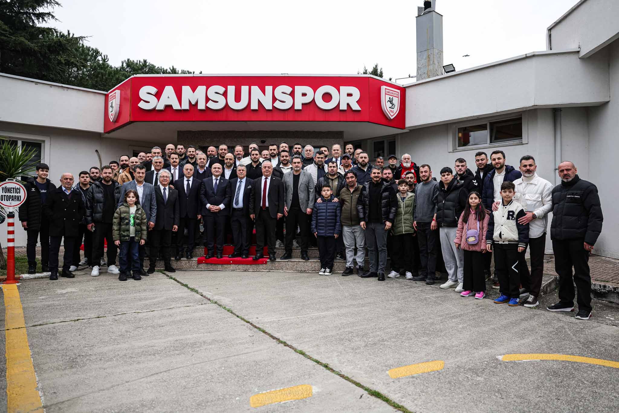 H D8U U7J W Q A E S0K R