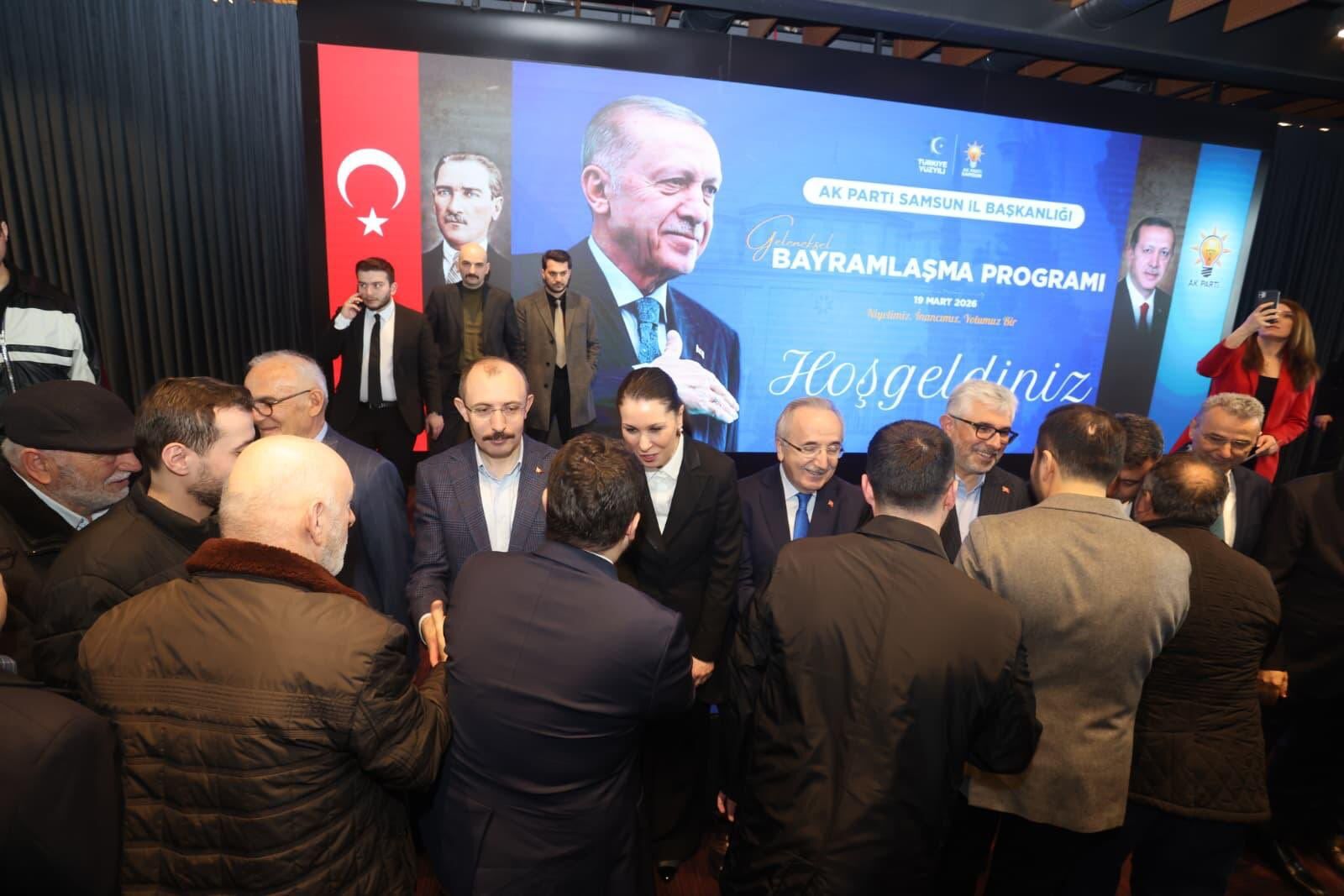 AK Parti Samsun teşkilatı bayramlaştı! Birlik vurgusu 