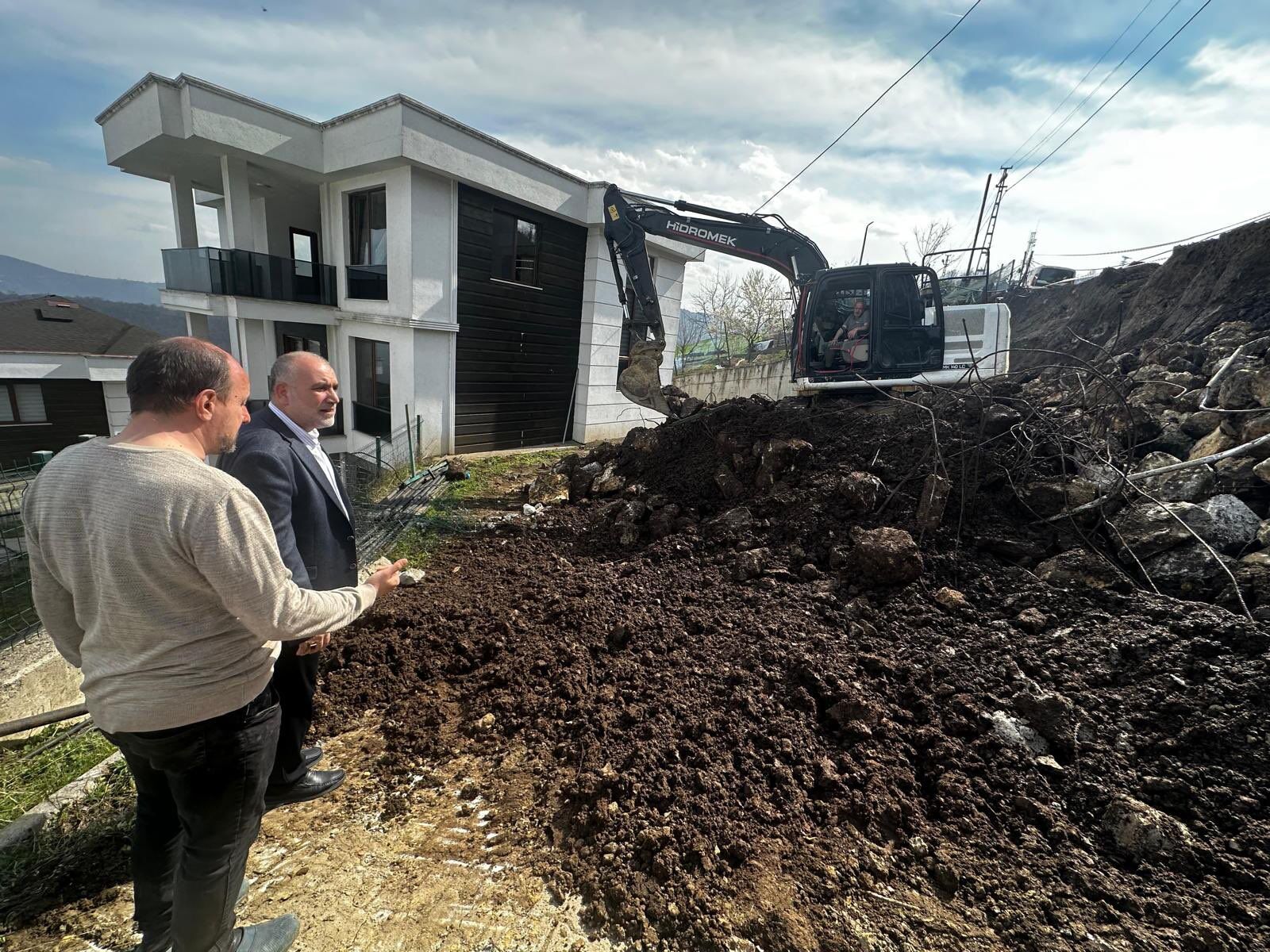  samsun haber: Canik’te yol genişletme çalışmaları sürüyor