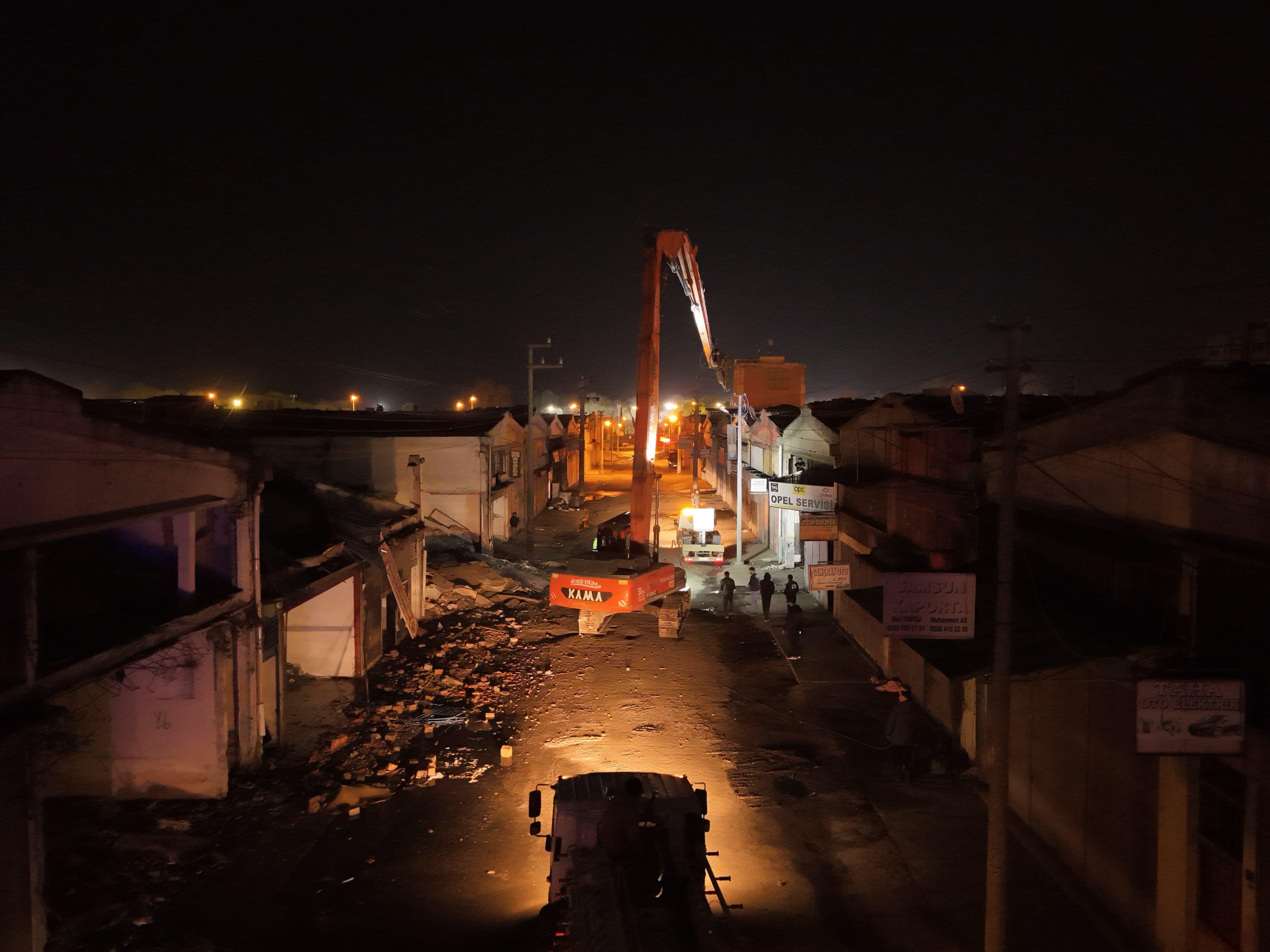 Samsun Büyükşehir Belediye Başkanı Halit Doğan, Gülsan Sanayi Sitesi’nde dönüşüm çalışmalarının hızla sürdüğünü ve uzlaşma oranının yüzde 88’e ulaştığını açıkladı.