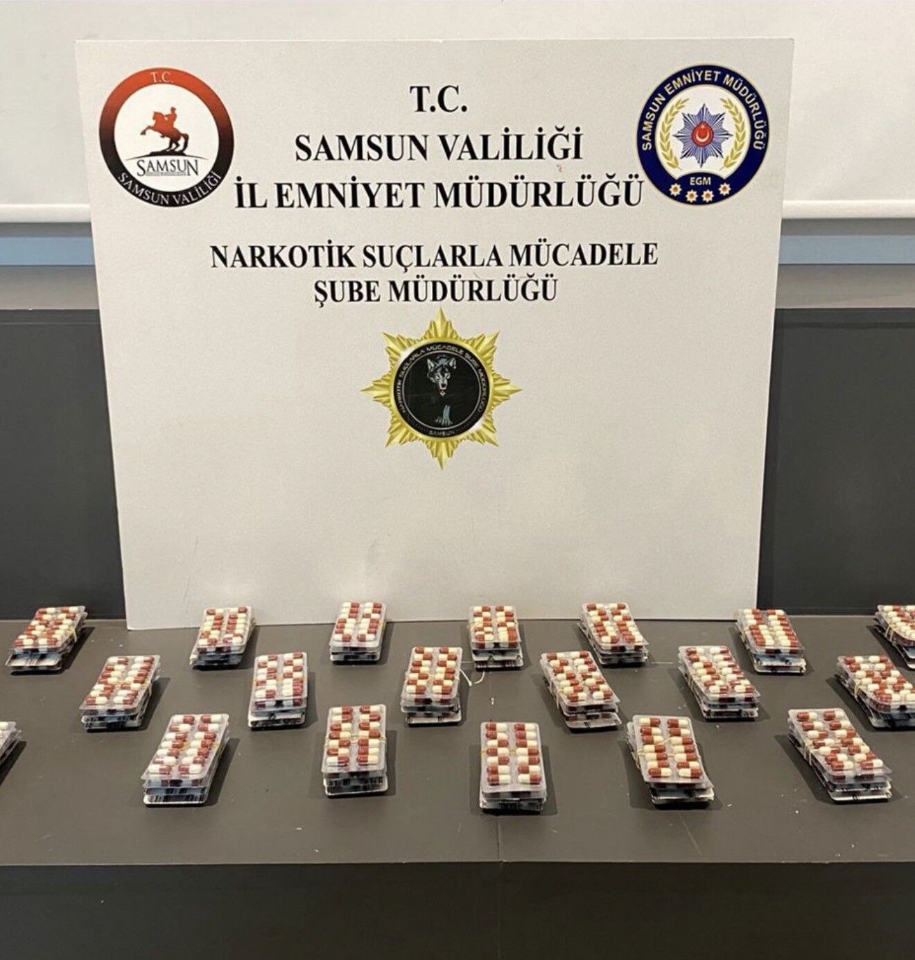Samsun'da Narkotik Operasyonu 10 Kişi Yakalandı (4)