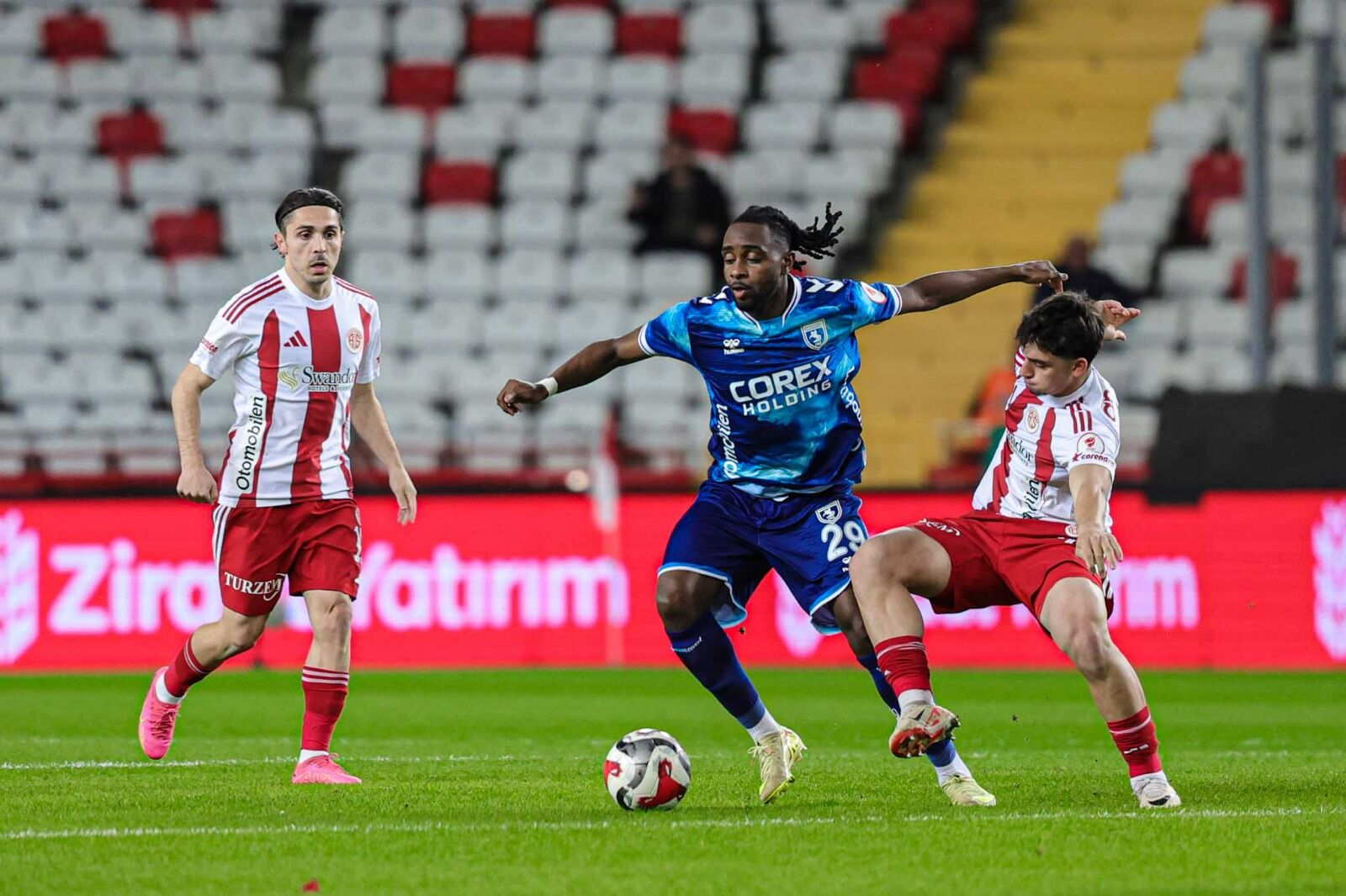 Whatsapp Image 2026 03 05 At 21.27.13 (3)