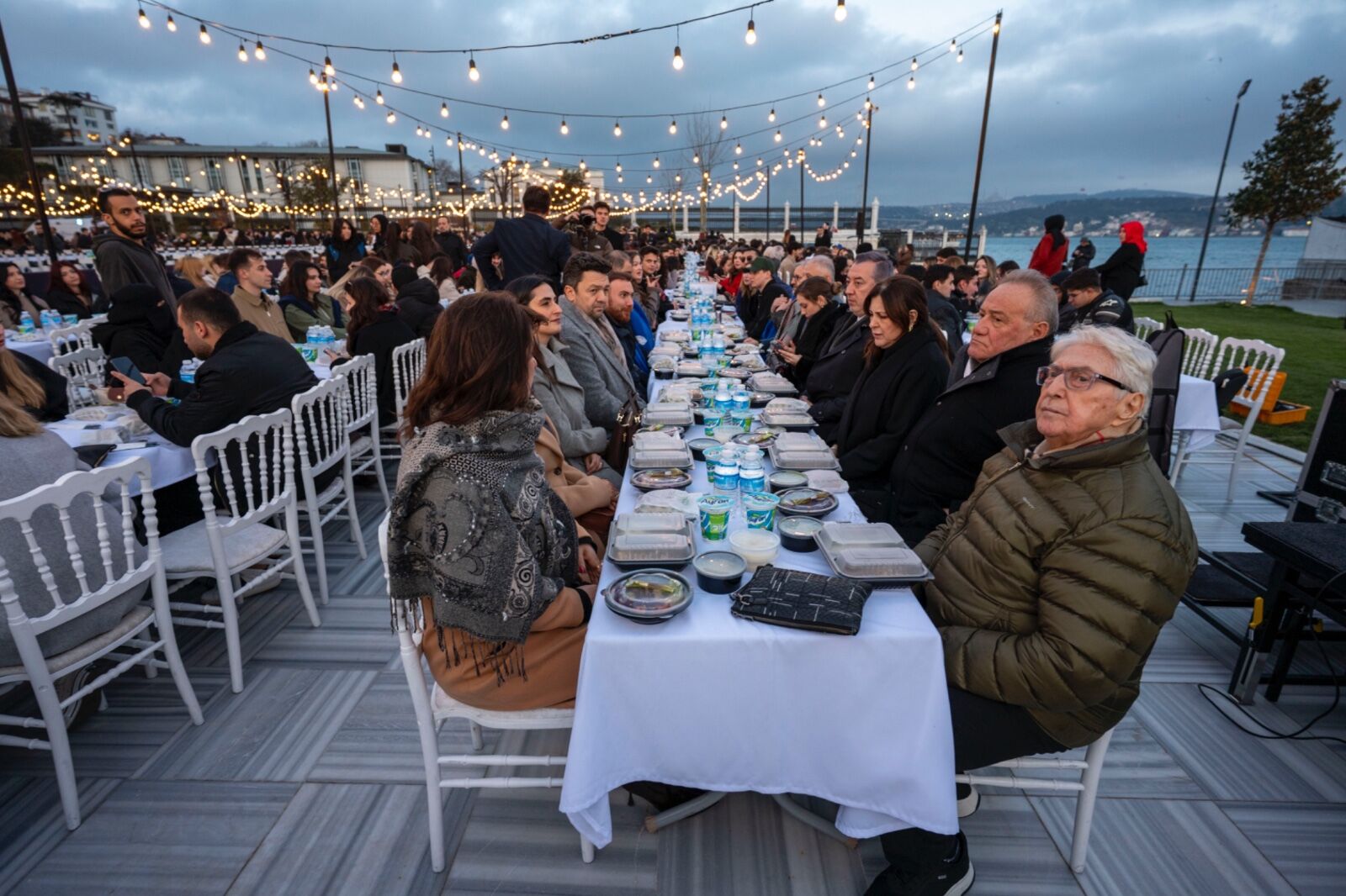 BAU'da büyük buluşma! İftara 5 bin kişi katıldı 