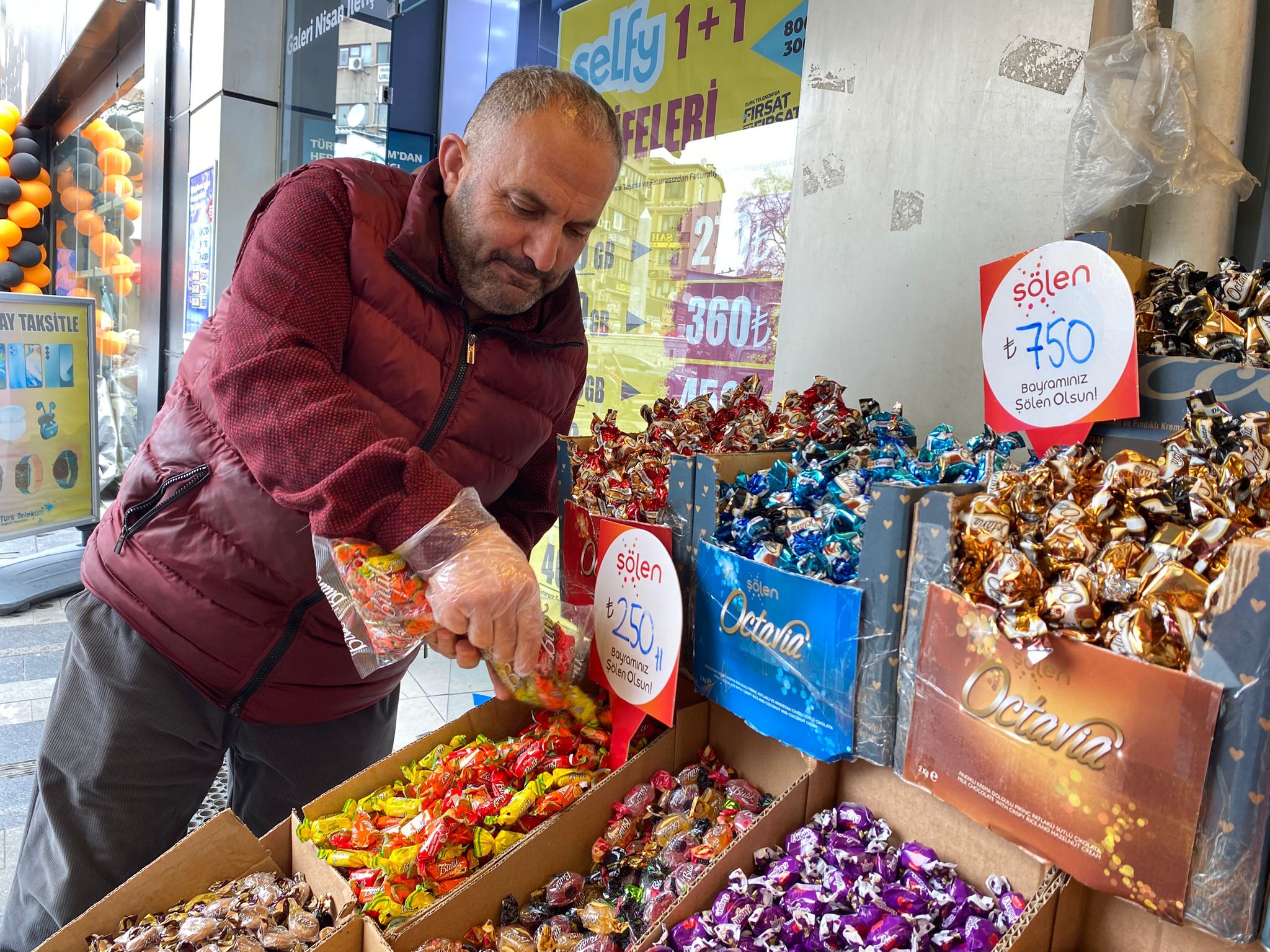 Samsun’da bayram alışverişi hareketliliği başladı! İşte şekerleme fiyatları 