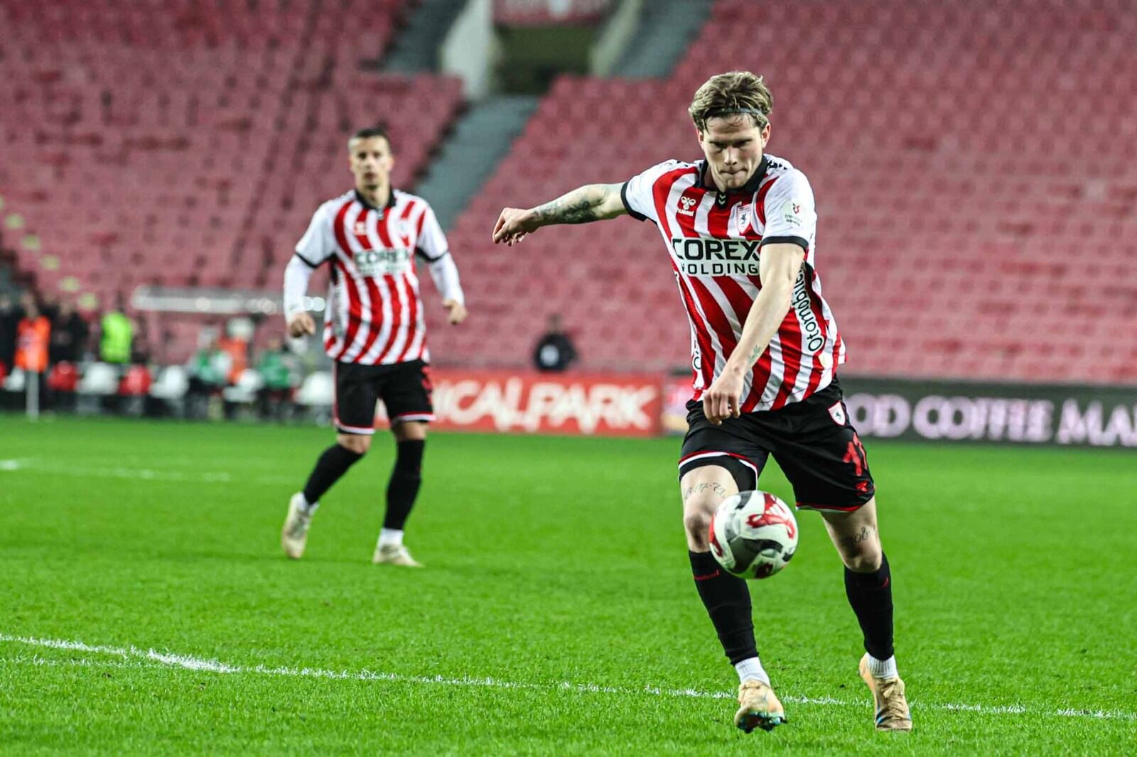 Samsunspor'da Logi Tomasson'un gol sevinci yarım kaldı!