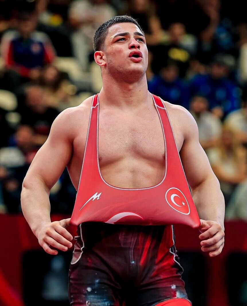 Samsunlu milli gurur Alperen Berber'den tarihi performans