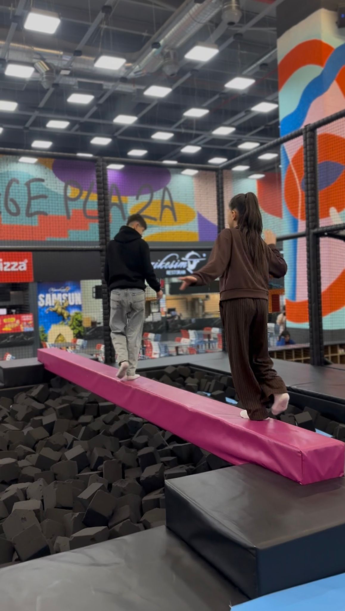 Tüfekci Vakfı’ndan bayram öncesi çocuklara "Mutluluk" hediyesi