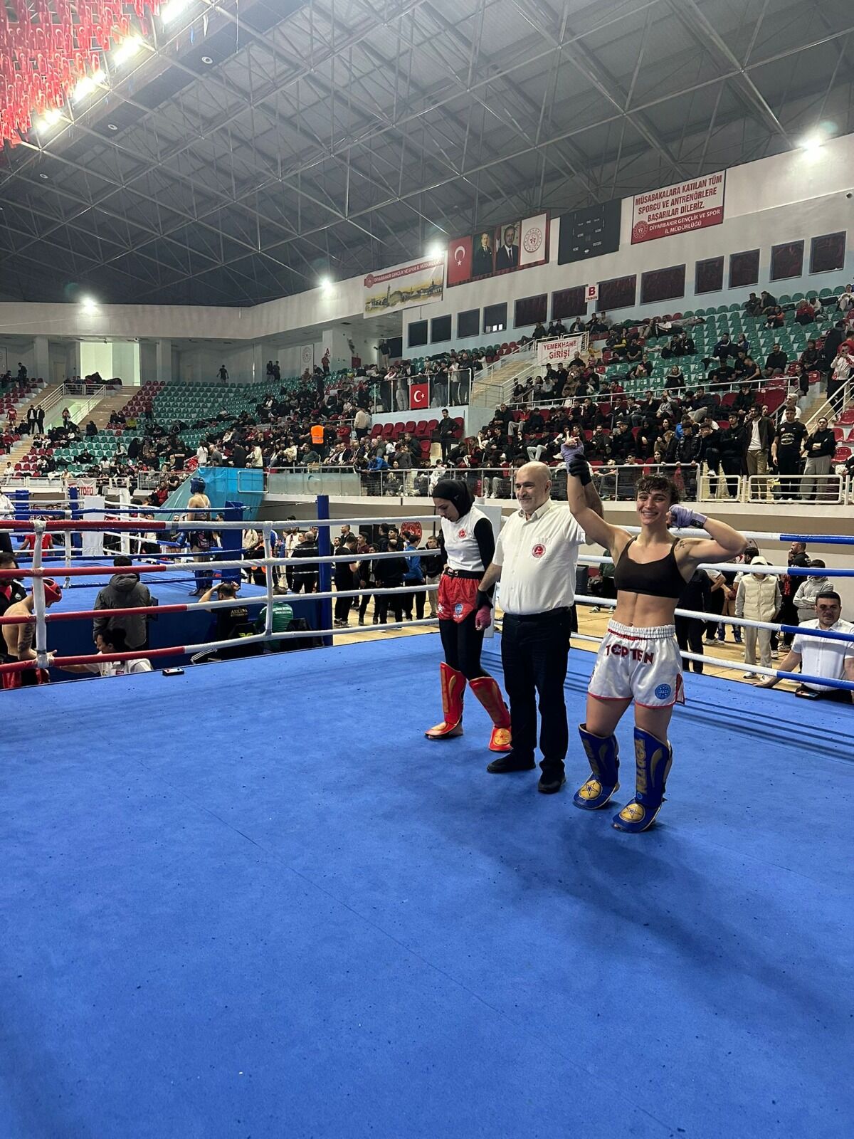 samsun haber... İlkadımlı sporcular ringde parladı: Madalyalara ambargo