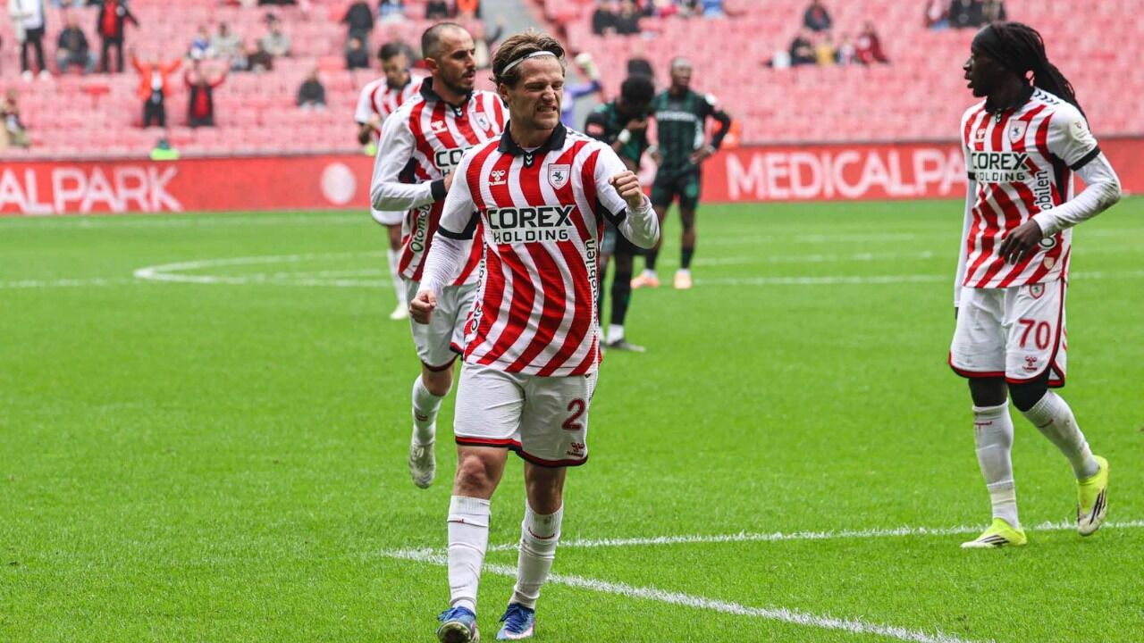 Samsunsporlu Carlo Holse haftanın en iyisi seçildi