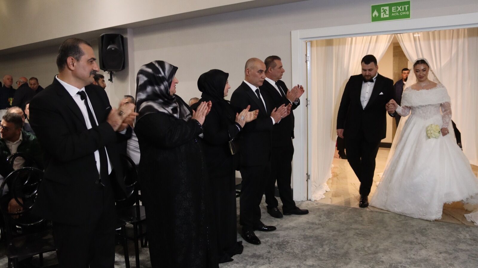 2712E801 Caf3 43Bd Bb69 980990Dc865B