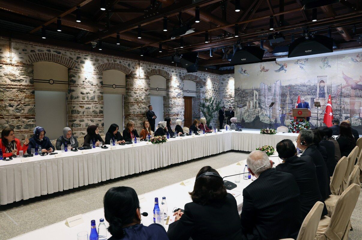 AK Partili Çiğdem Karaaslan uluslararası zirvede!