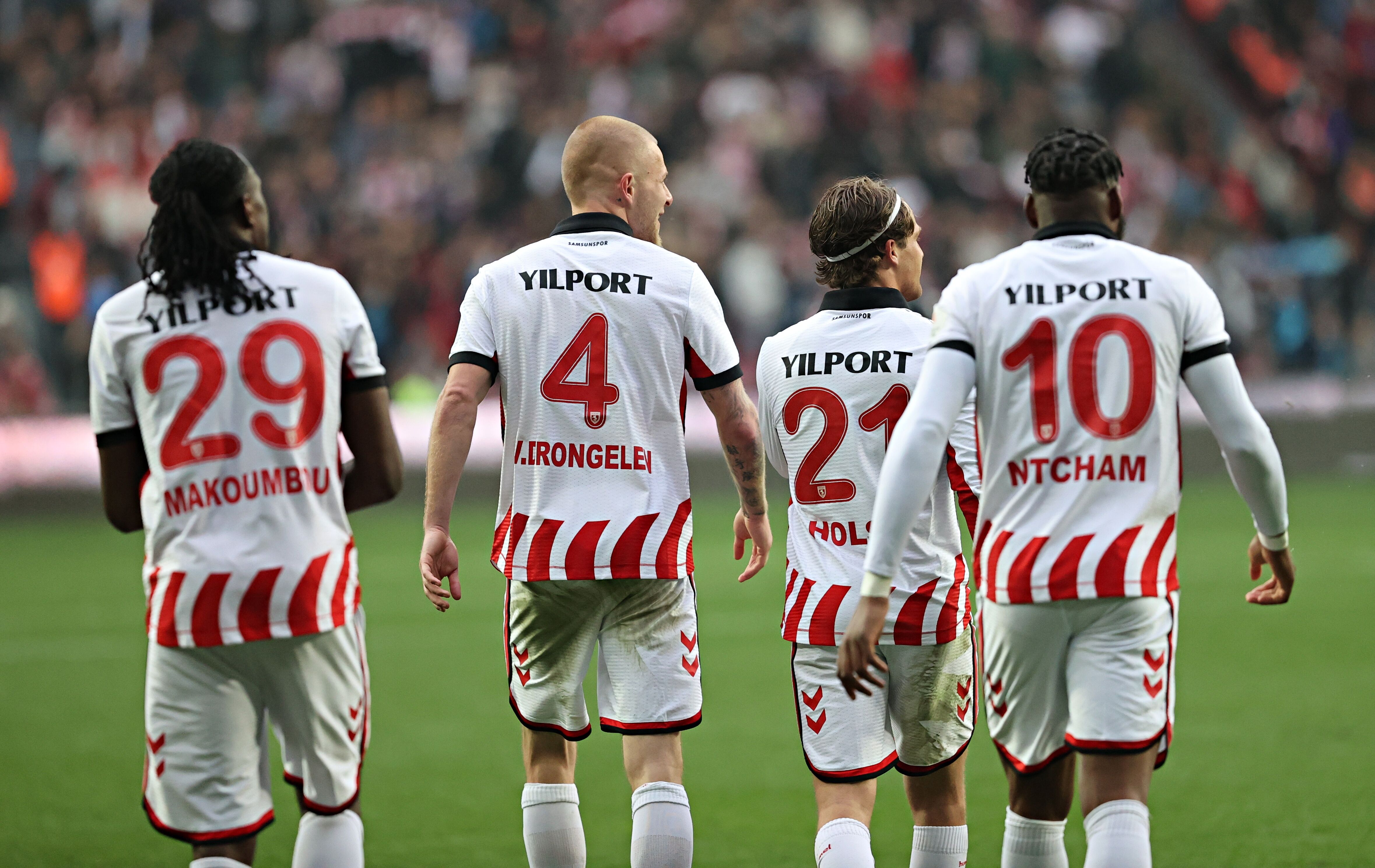 Samsunspor evinde fırtına estirdi: Beşiktaş’ı devirdi!