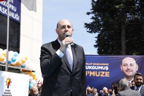AK Parti Genel Başkan Yardımcısı Ahmet Büyükgümüş Vezirköprü'de 